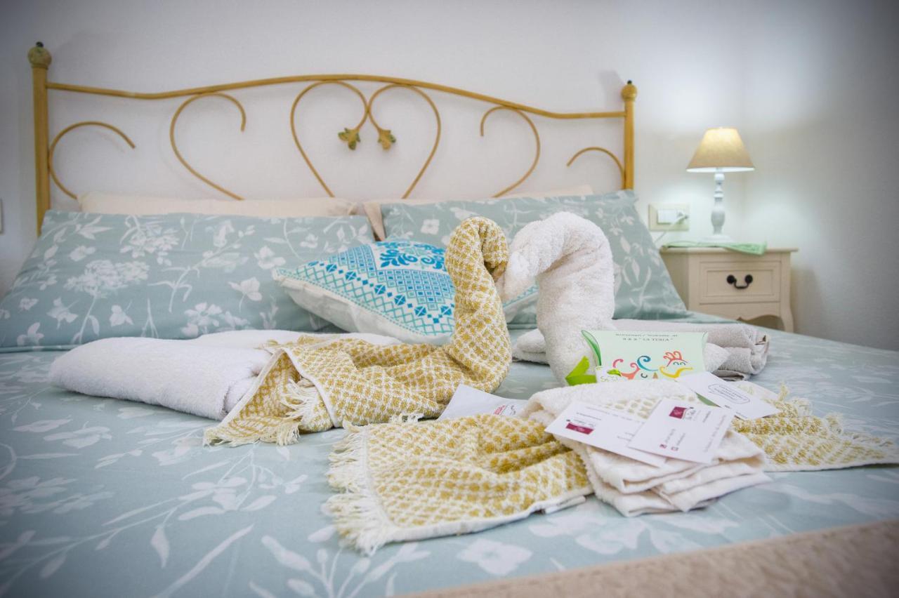 Holiday Room Sa Tebia Oristano Exterior photo